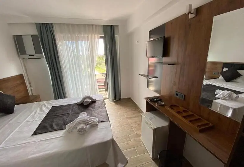 Standard Kolmen Hengen Huone, Ataş Aqua Otel Avşa