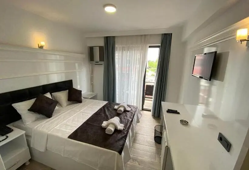 Standard Kolmen Hengen Huone, Ataş Aqua Otel Avşa