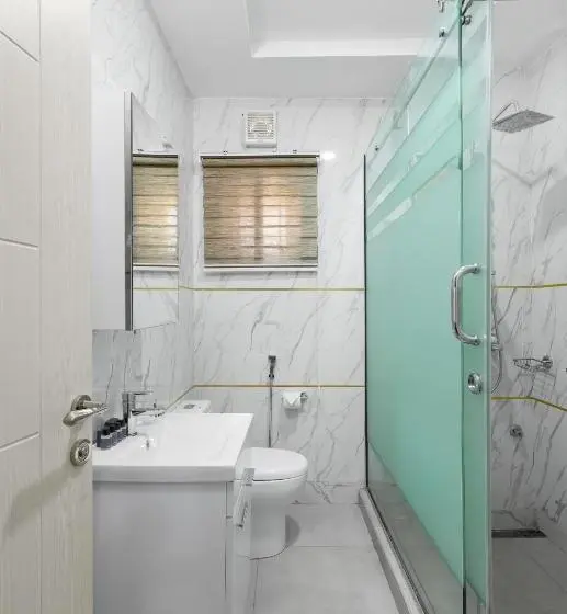 سوییت لوکس, Bkt Cribs   Apartments & Suites