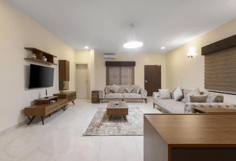 Deluxe Suite King Bed, Bkt Cribs Apartments & Suites