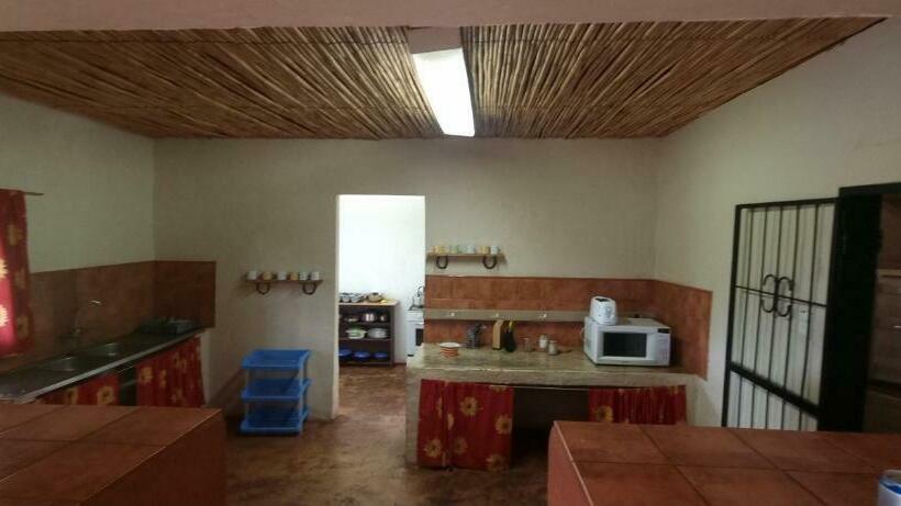 家族用バンガロー, Hollybrooke Adventure Farm