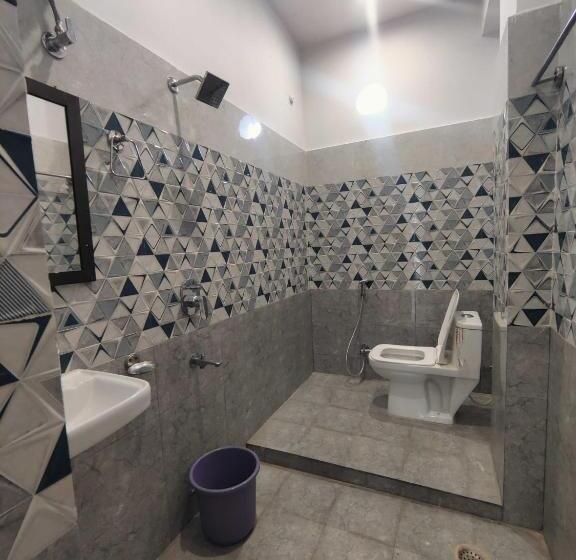 Standard-huone, Spot On Hotel Kaushlendra Palace