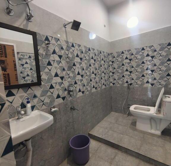 Standard-huone, Spot On Hotel Kaushlendra Palace