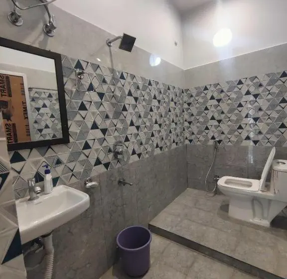 Standard-huone, Spot On Hotel Kaushlendra Palace