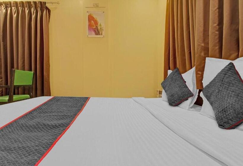 Quarto Triplo Clássico, Collection O 1189 Hotel Ranjanas