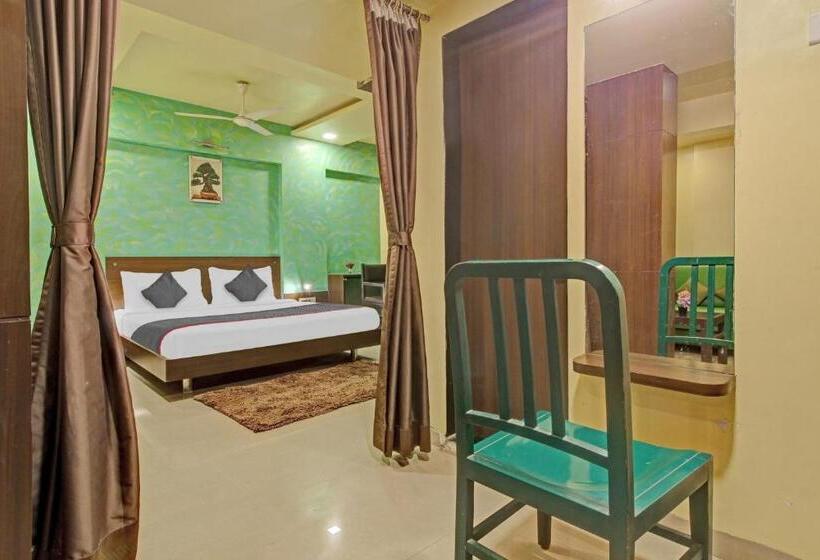 Quarto Triplo Clássico, Collection O 1189 Hotel Ranjanas