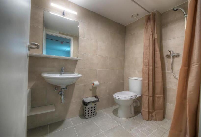 آپارتمان 1 خوابه, Campus Hub