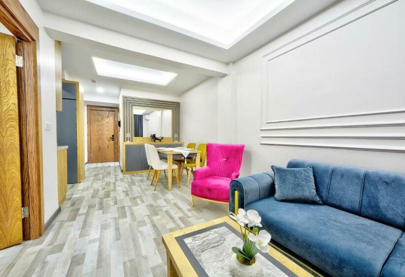 سوییت خانوادگی, North Blue Life