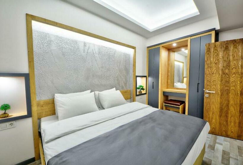 سوییت خانوادگی, North Blue Life