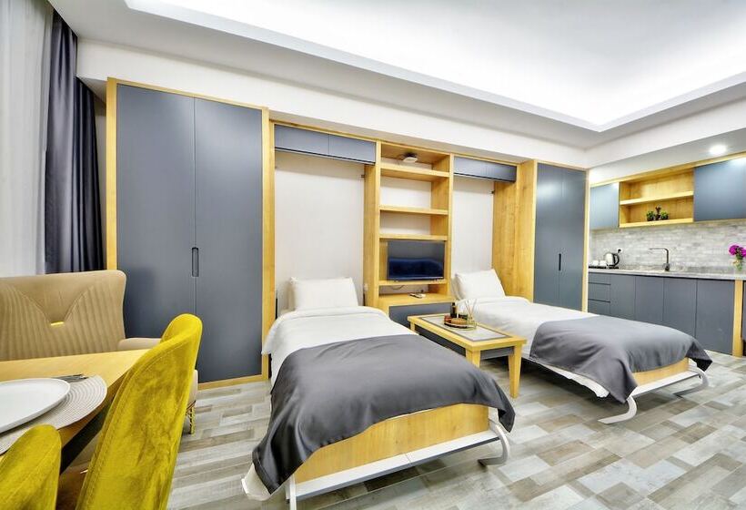 اتاق لوکس, North Blue Life