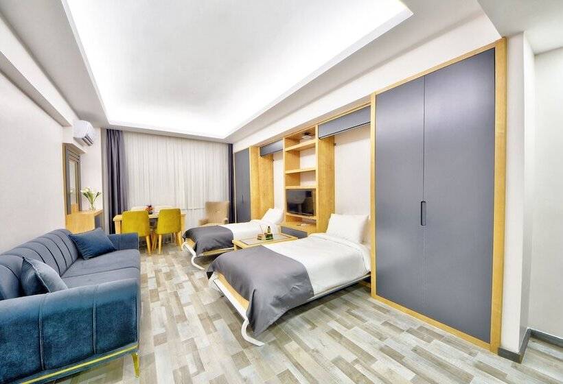 اتاق لوکس, North Blue Life