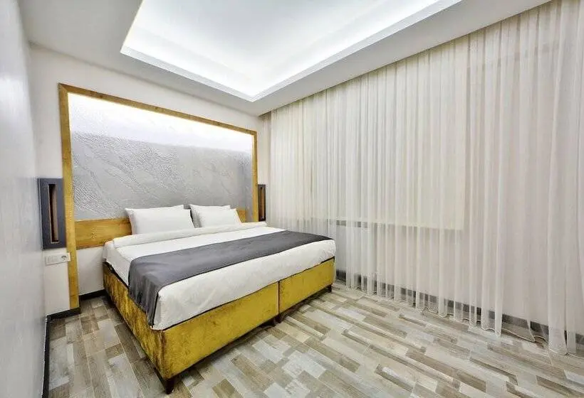 سوئیت 2 خوابه, North Blue Life
