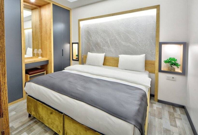 سوییت خانوادگی, North Blue Life