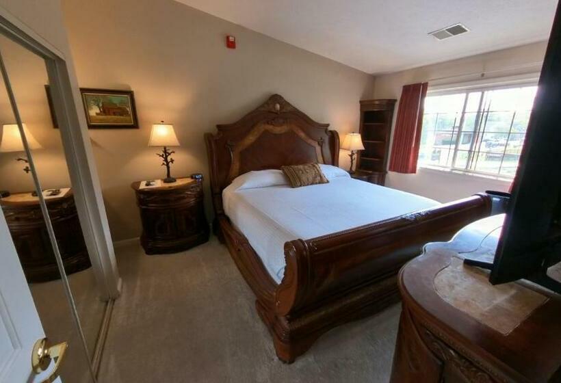 جناح مزوَّد بشرفة, Grand Wood Suites