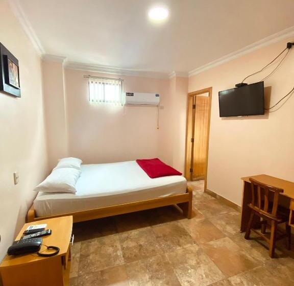 스탠다드 룸, Marluz