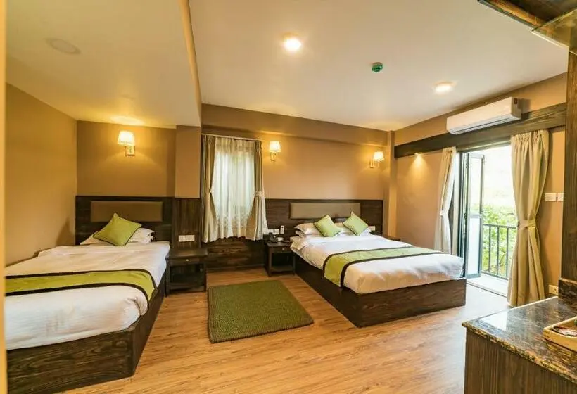 اتاق لوکس با تخت بزرگ, Purna S Museum Resort