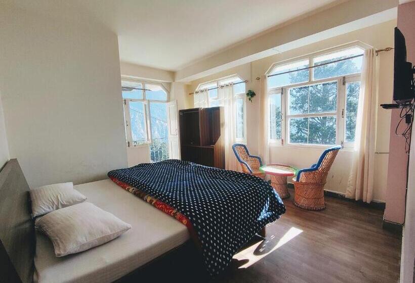 غرفة ديلوكس مزودة بشرفة, Shivling View