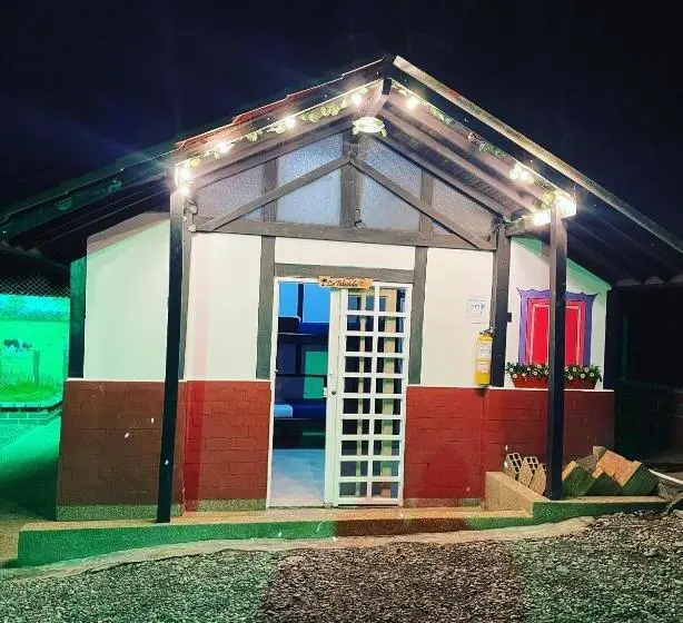 اتاق استاندارد چهار تخته, Chalet La Promesa
