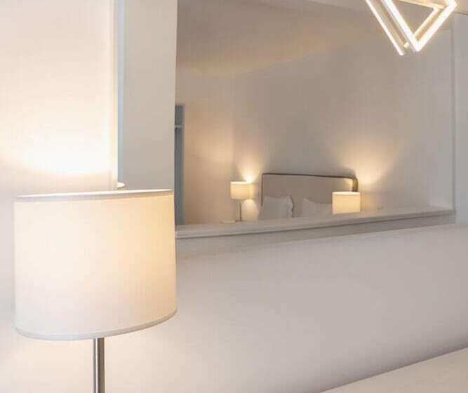 اتاق لوکس, Oasis White