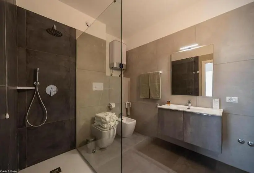 سوییت لوکس, Oasis White
