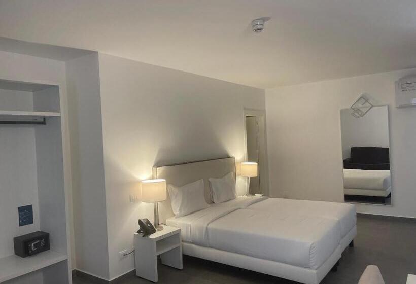 سوییت لوکس, Oasis White