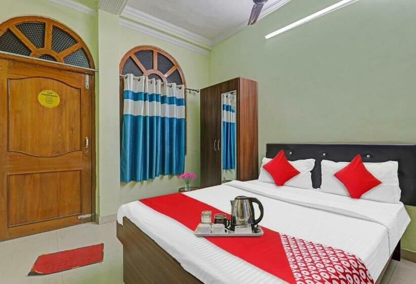 חדר קלאסי לשלושה, Oyo Flagship 70361 K R Residency