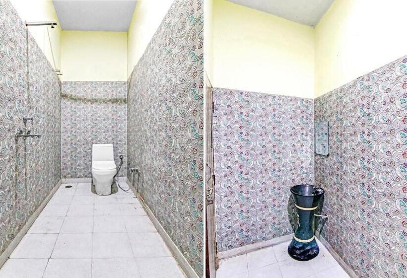 חדר קלאסי לשלושה, Oyo Flagship  Prince In