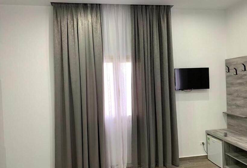 غرفة ديلوكس مزودة بشرفة, Restaurant Deso