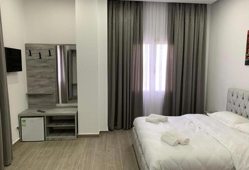 غرفة ديلوكس مزودة بشرفة, Restaurant Deso