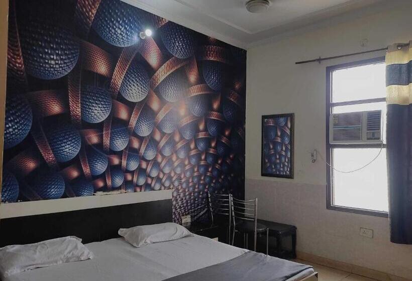 Трехместный Номер Deluxe, Oyo Best Stay