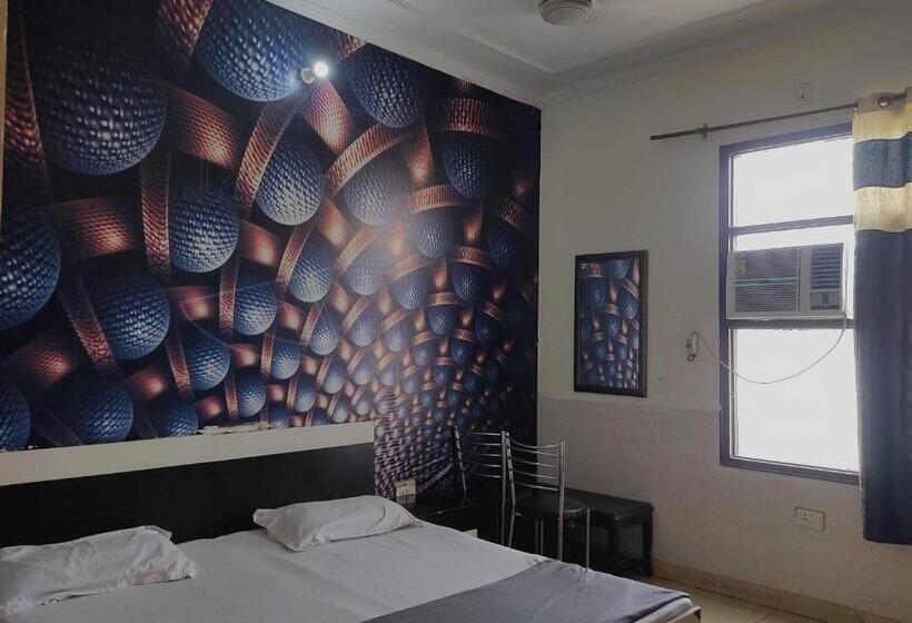 Трехместный Номер Deluxe, Oyo Best Stay