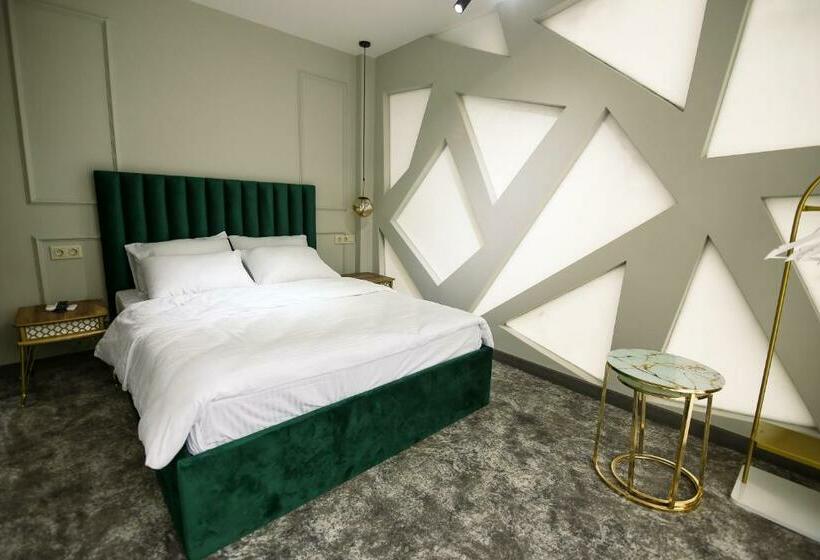 اتاق استاندارد, Park Resort Mtirala National Park