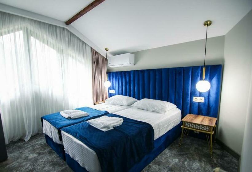 اتاق استاندارد, Park Resort Mtirala National Park