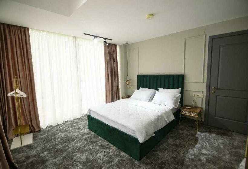 اتاق استاندارد, Park Resort Mtirala National Park