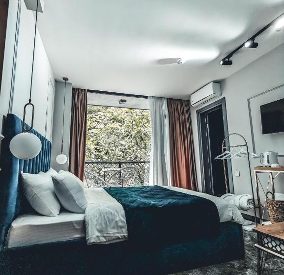 اتاق استاندارد, Park Resort Mtirala National Park