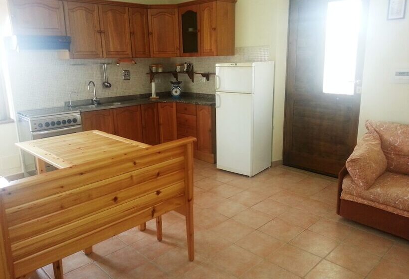 Apartament 2 Sypialnie, Agriturismo Zugarelli