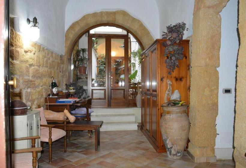 Номер Executive, Arco Ubriaco