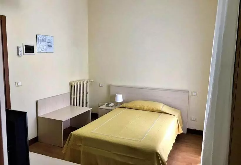 اتاق استاندارد یک نفره, B&b Risorta