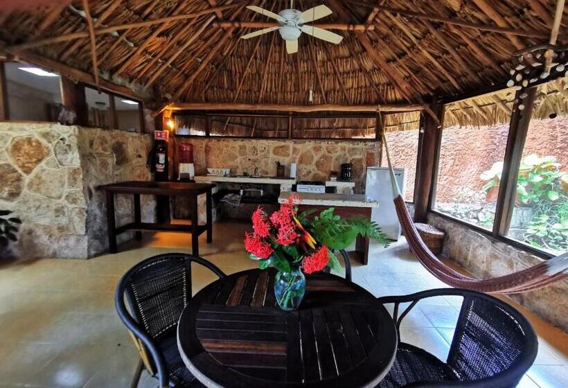 오두막, Casa Quetzal