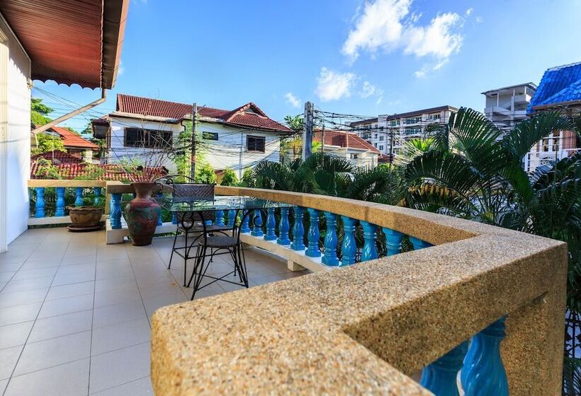 חדר סטנדרט לארבעה, Eriksson Guesthouse