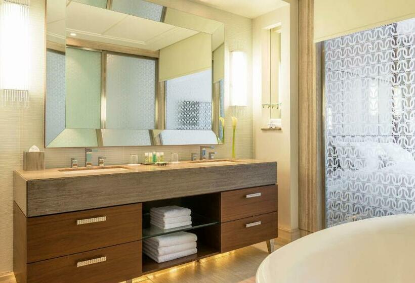 اتاق استاندارد, Hilton Dubai Al Habtoor City