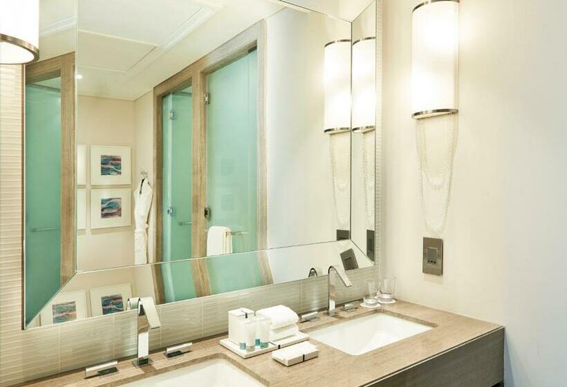 سوییت, Hilton Dubai Al Habtoor City