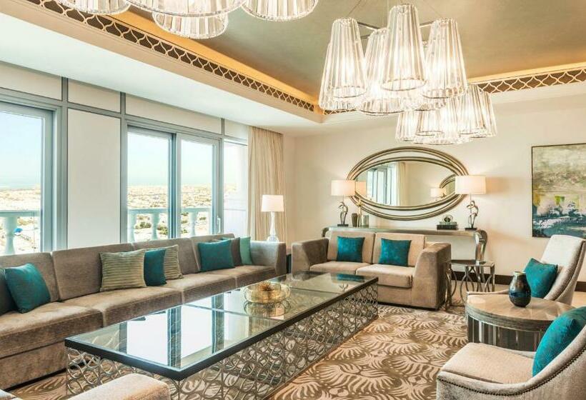 سوئیت با تخت بزرگ, Hilton Dubai Al Habtoor City