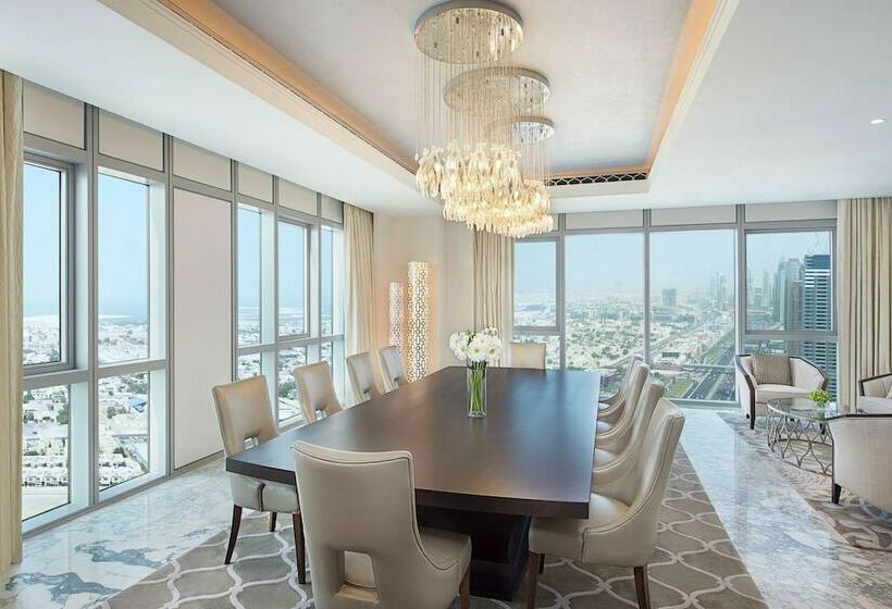 سوییت, Hilton Dubai Al Habtoor City
