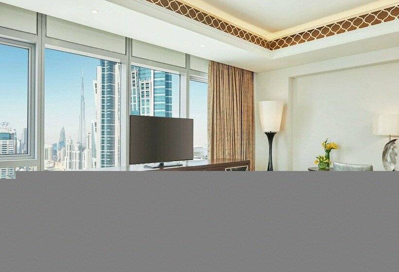 سوییت اجرایی, Hilton Dubai Al Habtoor City