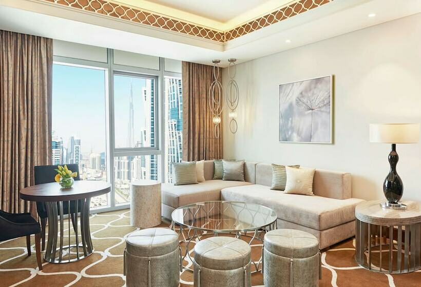 سوییت اجرایی, Hilton Dubai Al Habtoor City