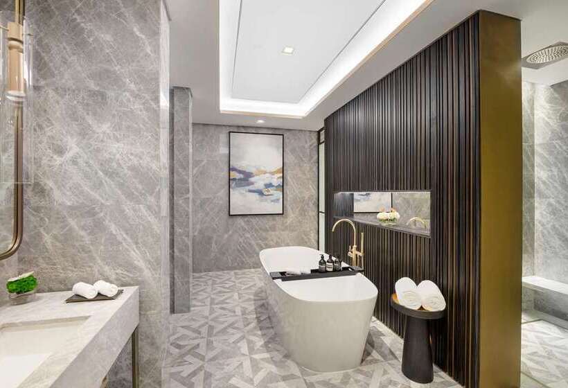 سوییت, Hilton Dubai Al Habtoor City