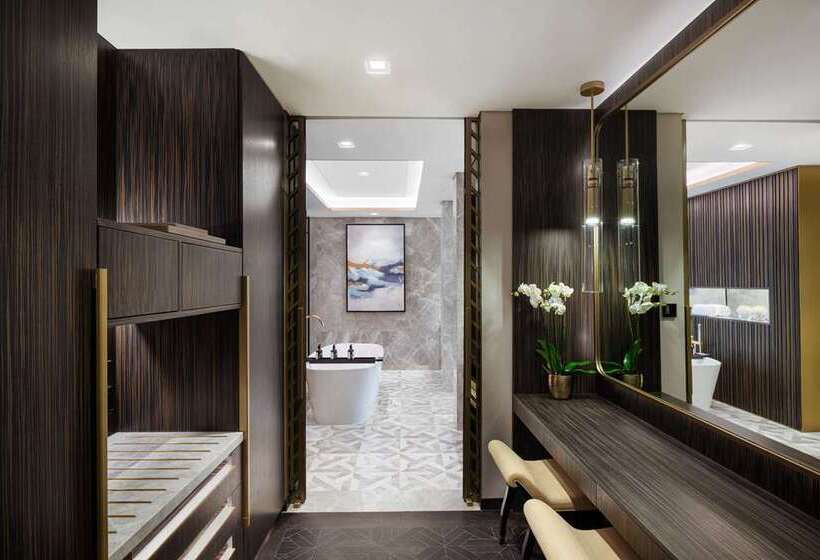 سوییت, Hilton Dubai Al Habtoor City
