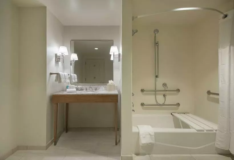 身障者適用スイートルーム, Homewood Suites By Hilton Miami Dolphin Mall