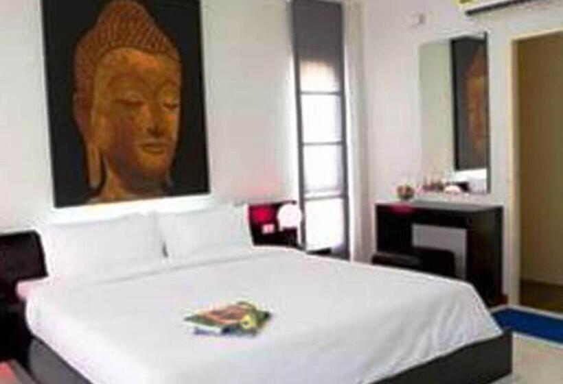 디럭스 룸, Jinta Andaman